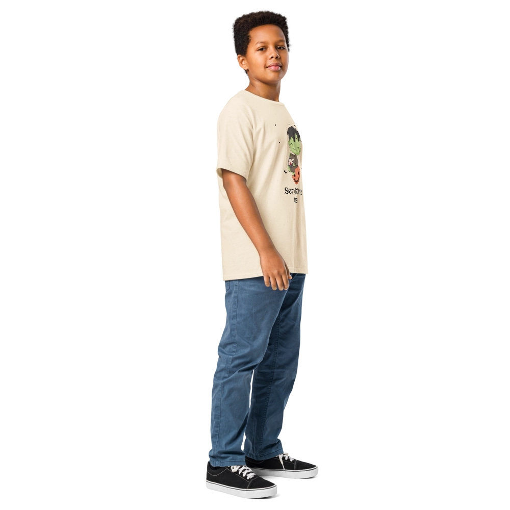 Niño con camiseta infantil de Halloween Frankie Ser distinto mola