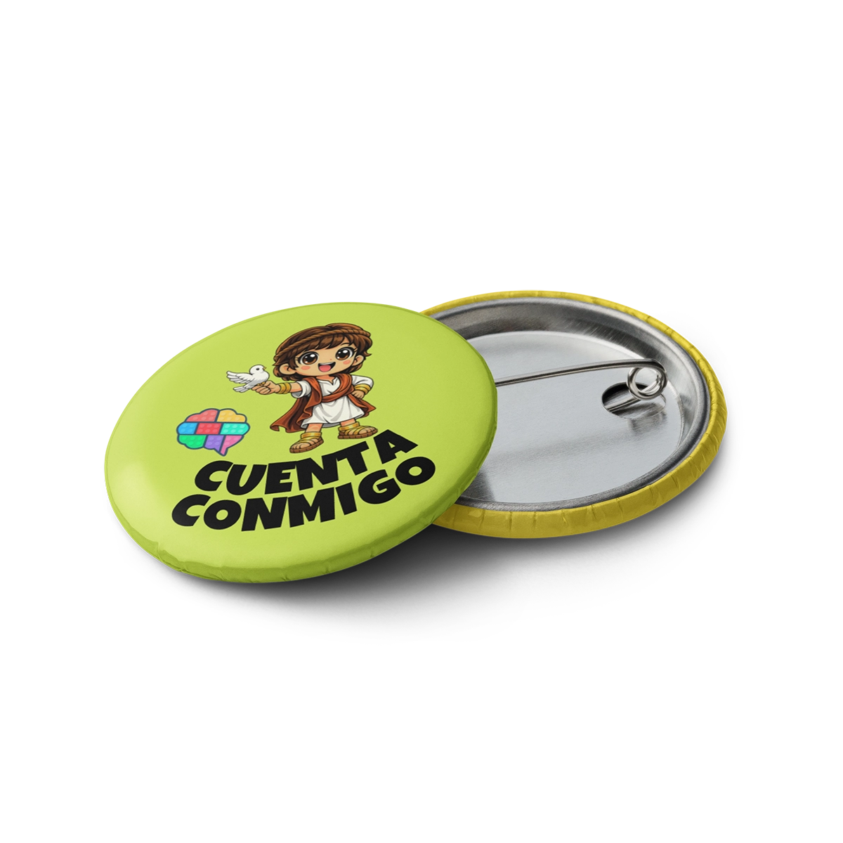 Detalle de la insignia verde de Jesús Amor con el lema "Cuenta conmigo" de 32 mm, mostrando la parte frontal y el reverso metálico