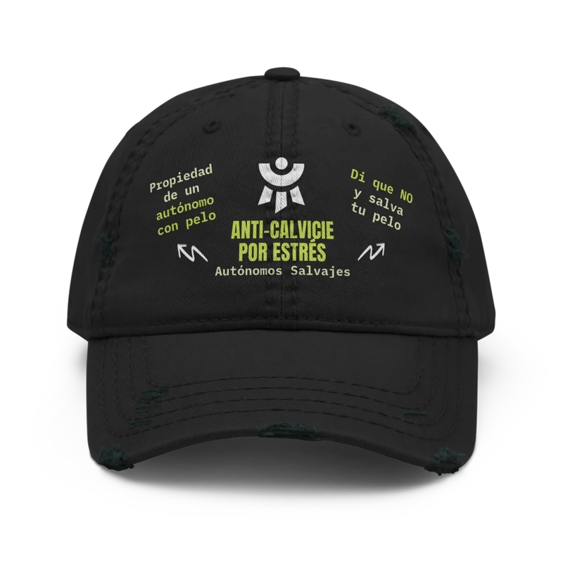 Gorra negra desgastada para autónomos con diseño estratégico Anti-Calvicie por Estrés de la marca Autónomos Salvajes.