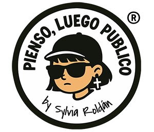 logotipo de Pienso Luego Publico